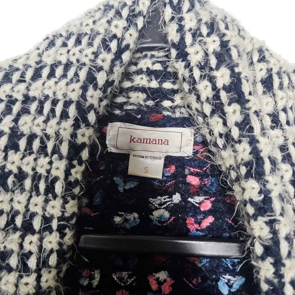 Chic Eyelash Navy and White Knit Cardigan